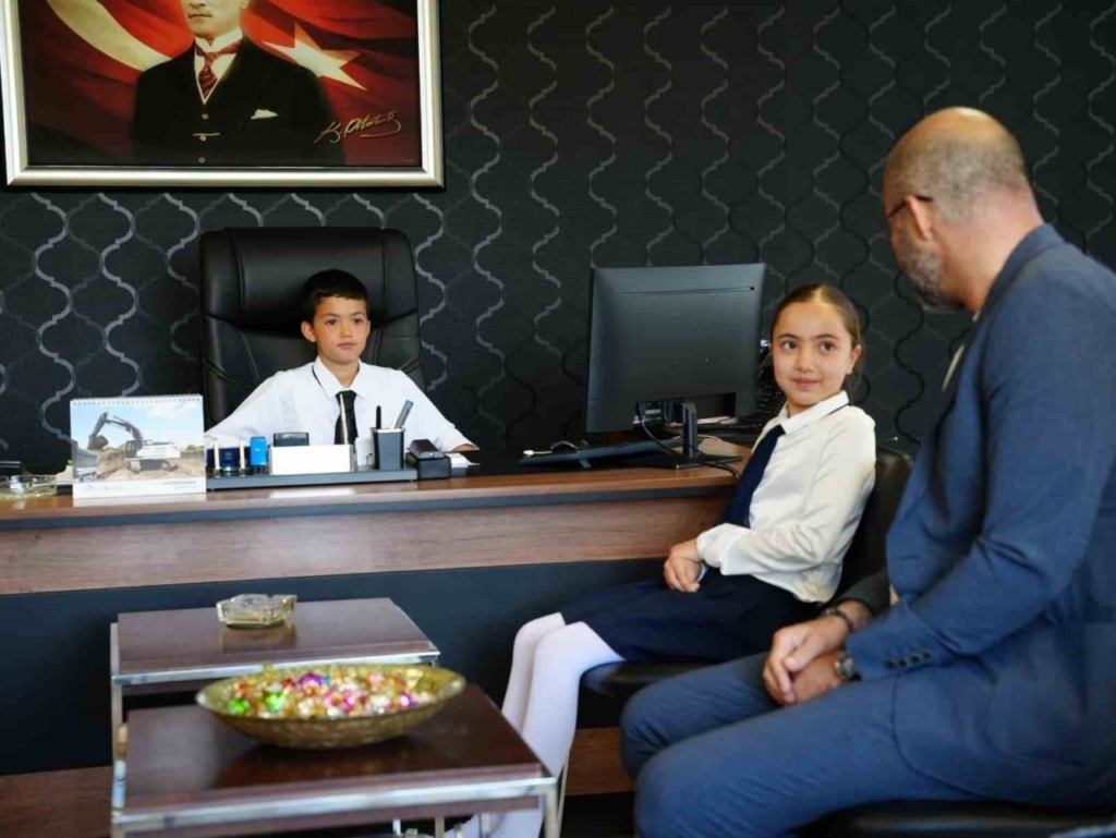 baskan zencirci yetkiyi cocuklara devretti 23fa9a3efc2a