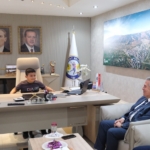 Buharkent’te başkanlık koltuğu değişti