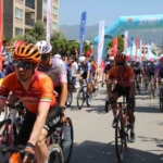 Cumhurbaşkanlığı Bisiklet Turu’nun ikinci etabı, Aydın’dan start aldı