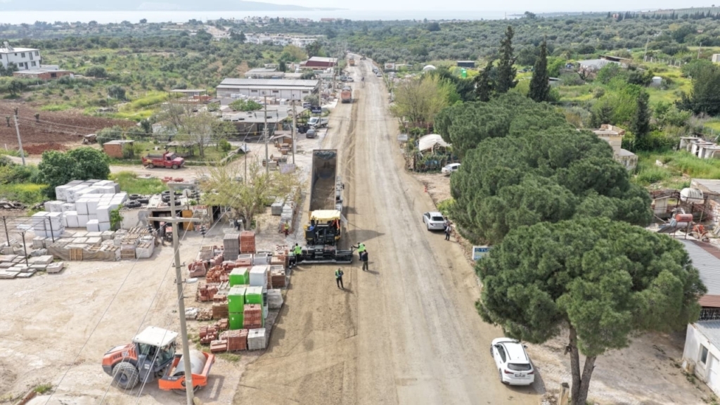 didim akbukte yol yenileme calismalari basladi bc2594815f78
