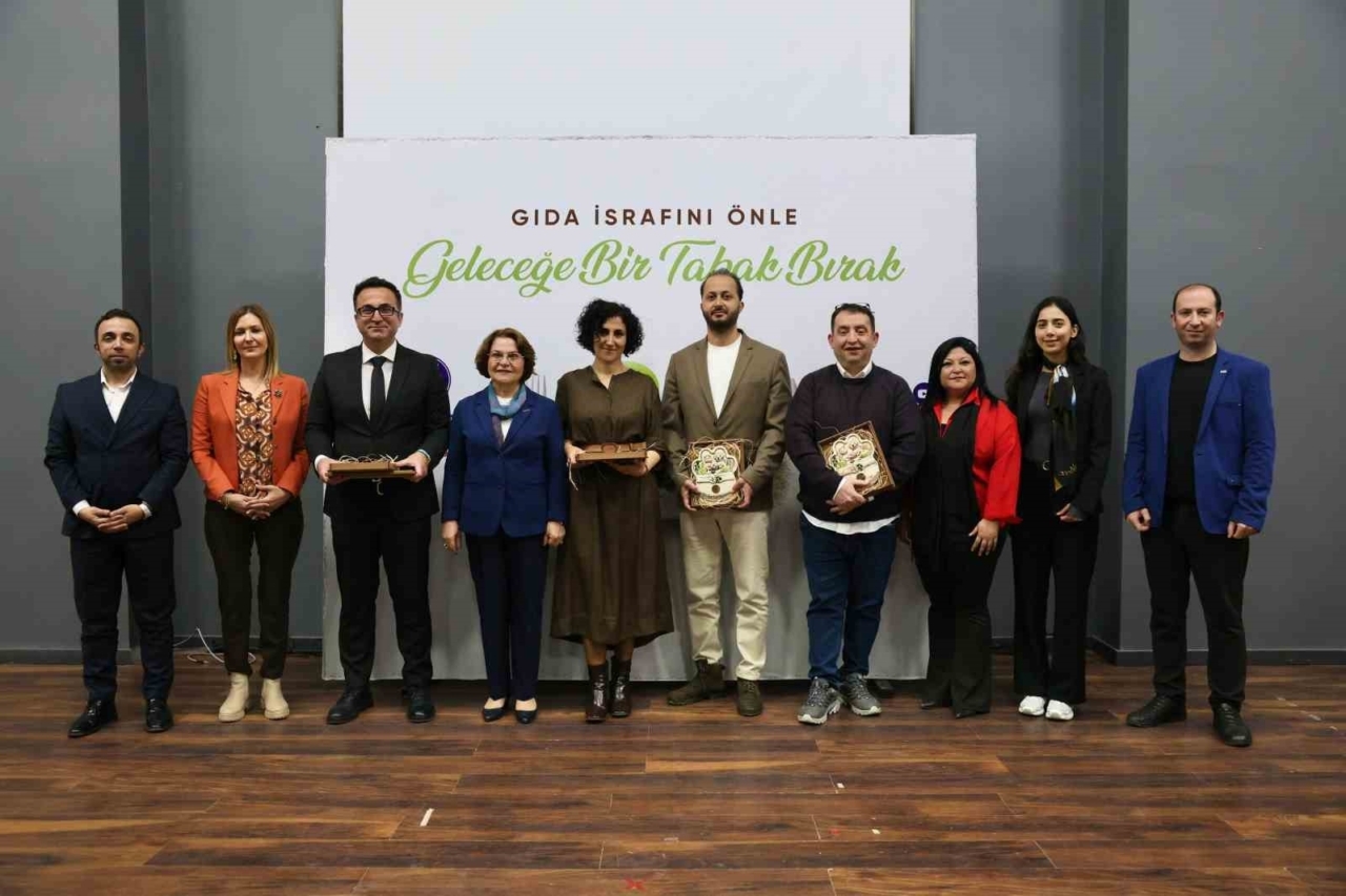 didim belediyesinden gida israfi paneli gelecege bir tabak birak 32276b8197c2