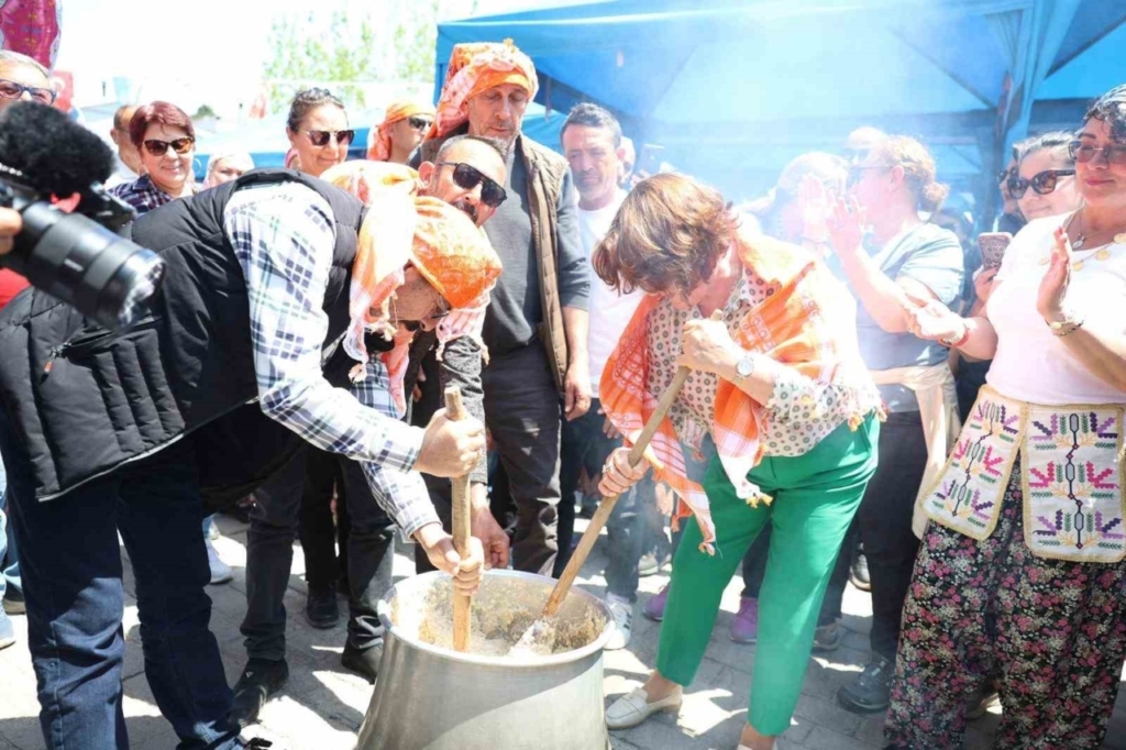 didim ege lezzetleri festivali akkoyde yaklasik 140 bin ziyaretciyi agirladi 98683aa85fc0