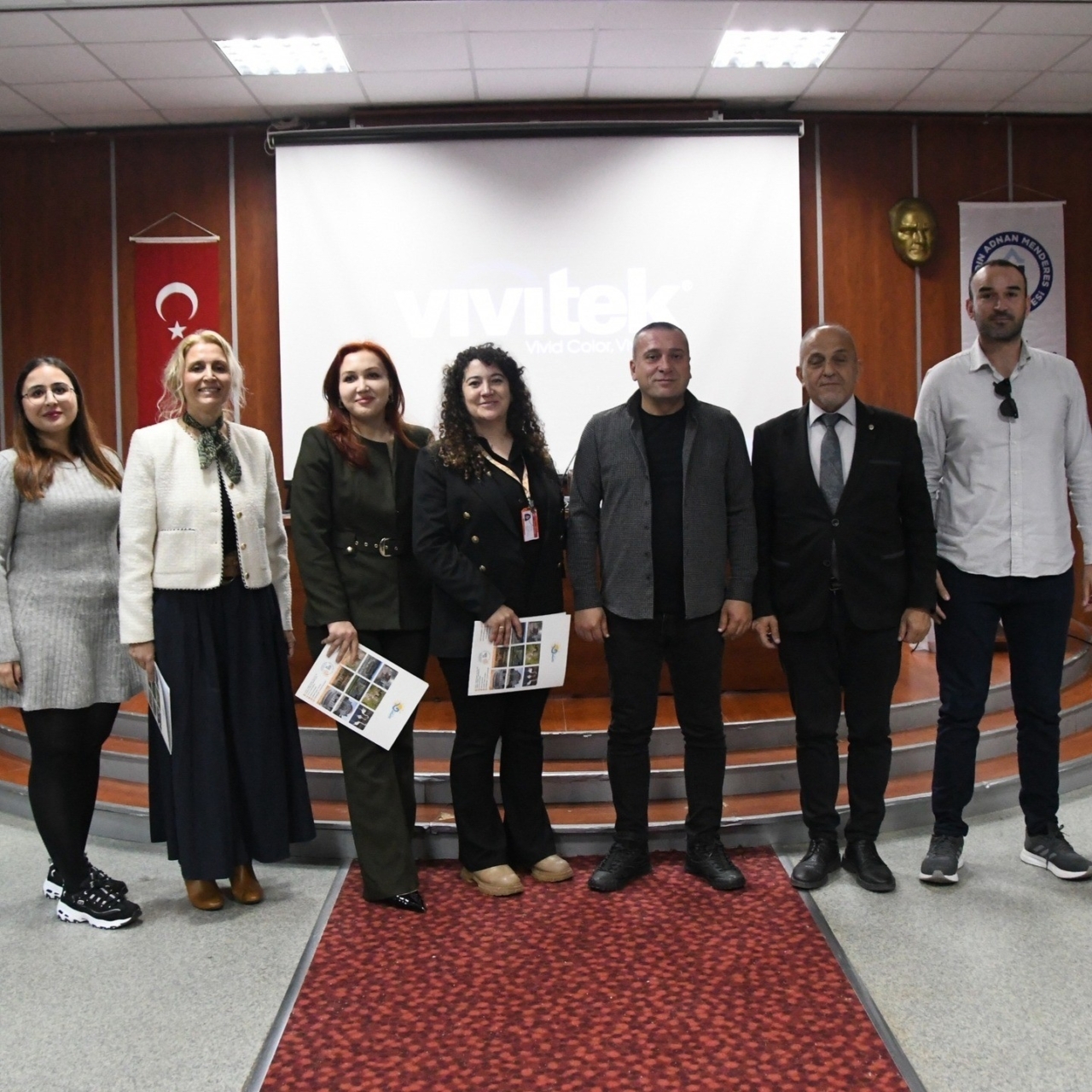 Didim MYO’da ’’ Güvende ve Farkında’’ paneli düzenlendi 1 didim myoda guvende ve farkinda paneli duzenlendi f66133d081e4