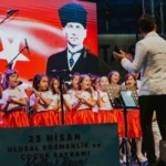 Didim’de bayram coşkusu sokaklara taştı