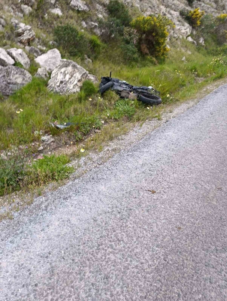 didimde polisiz diyerek dolandirdilar kacarken kaza yapinca yakalandilar bc1956b420c0