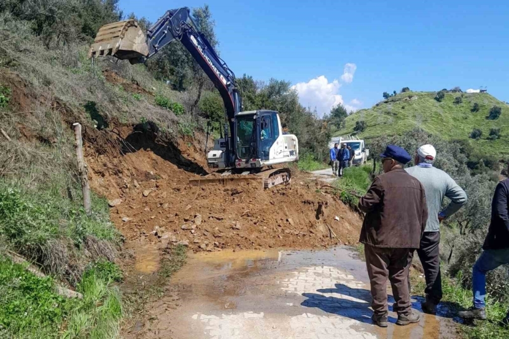 efeler belediyesi kapanan yollari ulasima aciyor 83d4746320a5