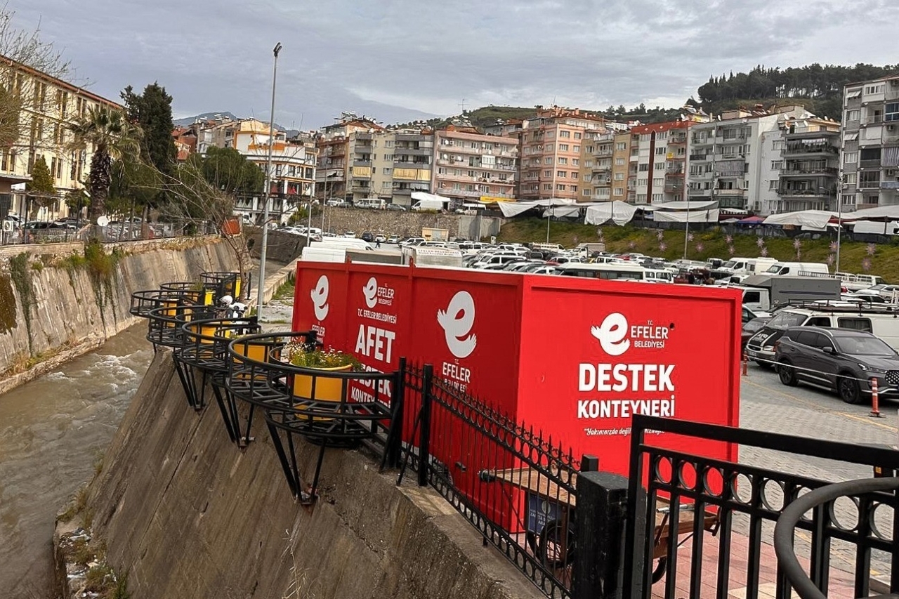 efeler belediyesinden afet konteyneri destegi 925be81a1cea