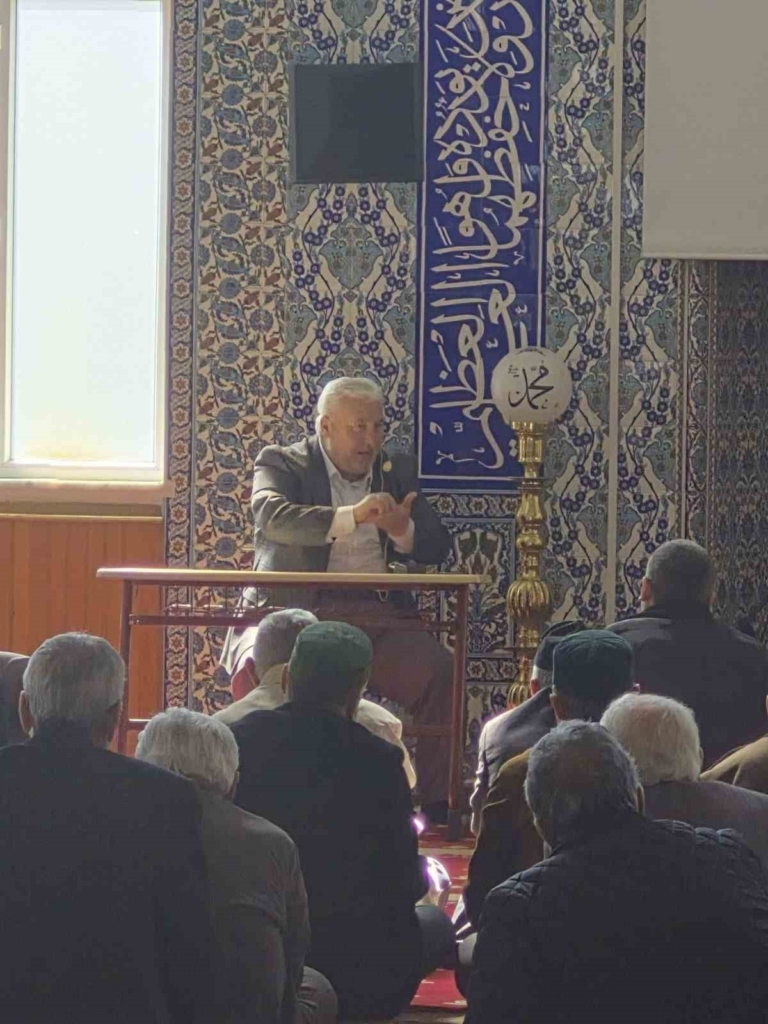 efelerde haci adaylarina egitim semineri verildi 39f1fc00b5ec