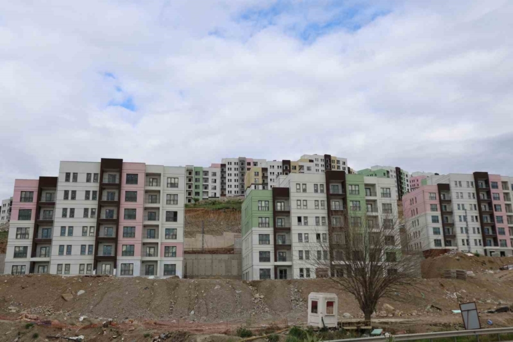 Efeler’de yeni yaşam alanı şekilleniyor 3 efelerde yeni yasam alani sekilleniyor 6ca2739e8488