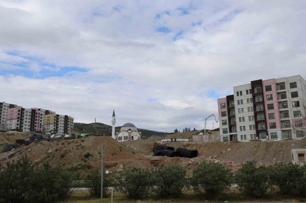 Efeler’de yeni yaşam alanı şekilleniyor 6 efelerde yeni yasam alani sekilleniyor 7f0a1d6665ca