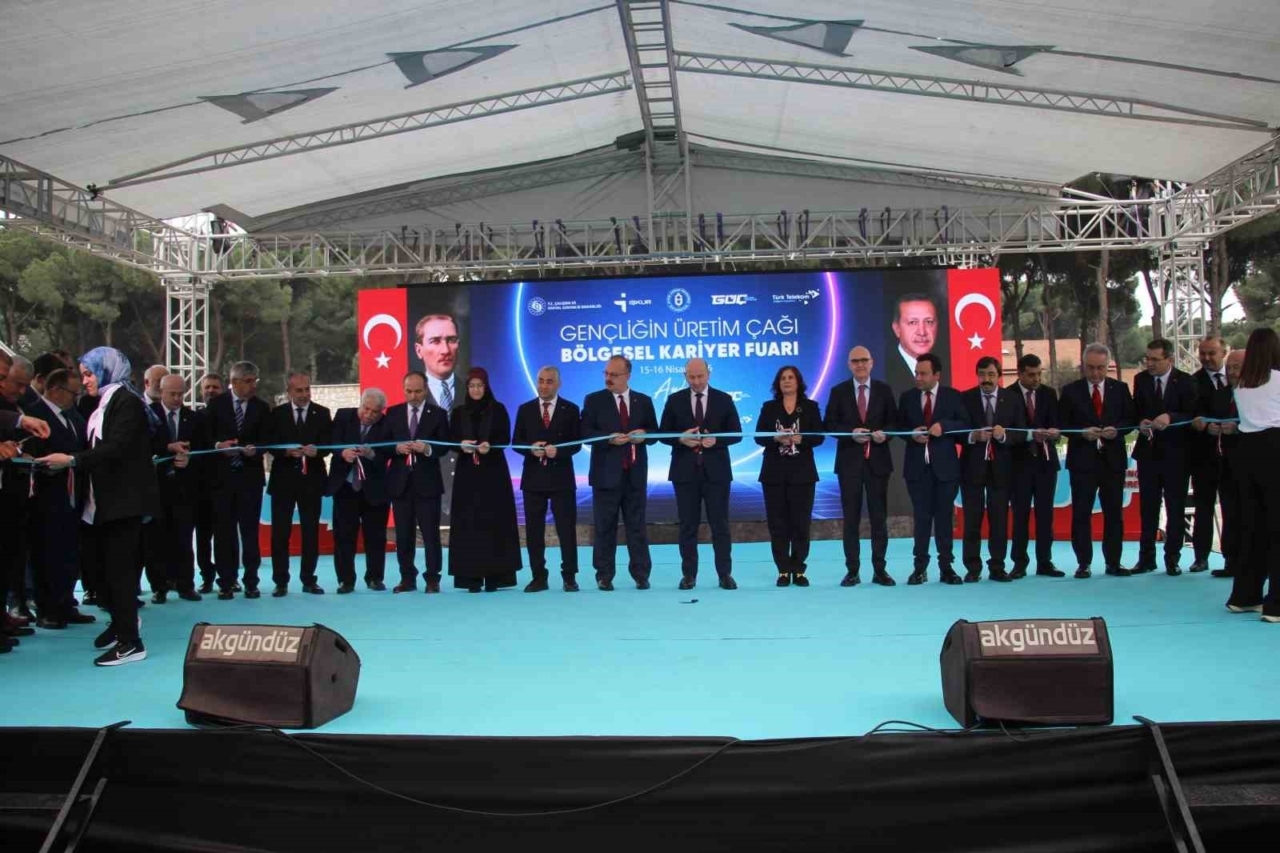 EGEKAF’26 Aydın’da törenle kapılarını açtı 1 egekaf26 aydinda torenle kapilarini acti baebeab017a5