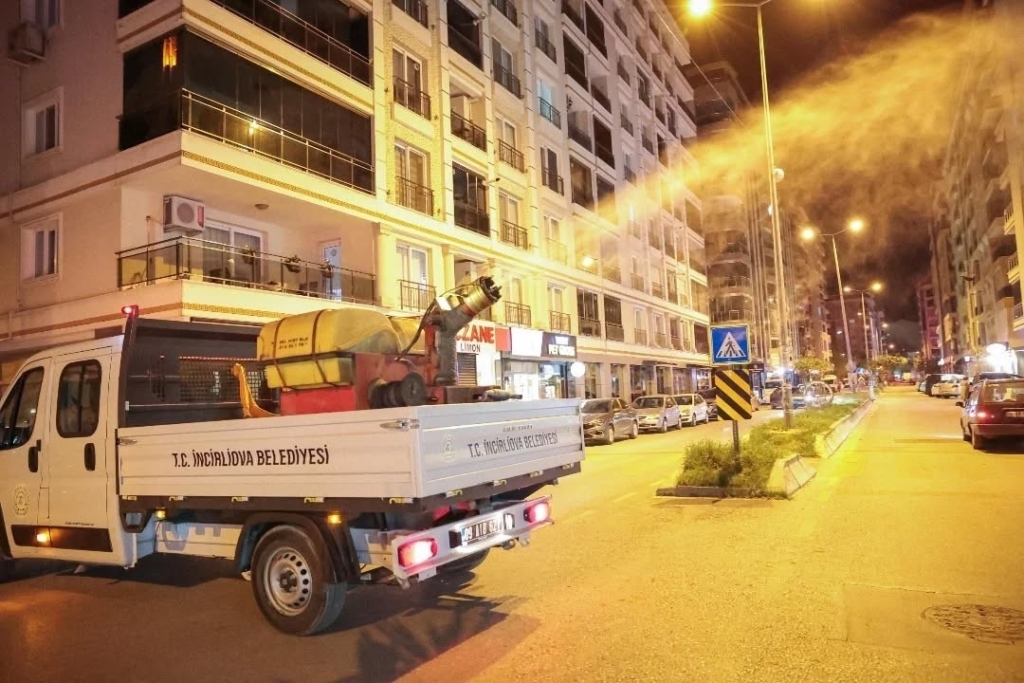 İncirliova’da yaşayanlar şanslı: Gece gündüz mücadele sürüyor 3 incirliovada sivrisinek ve hasereye karsi mesai suruyor b86cd7a19d4b