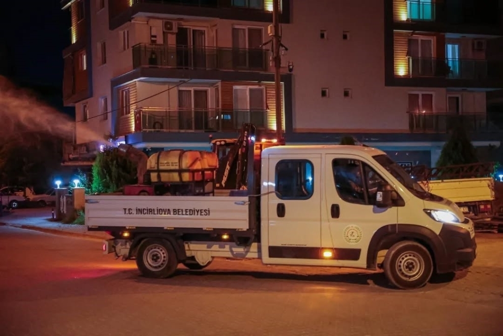 İncirliova’da yaşayanlar şanslı: Gece gündüz mücadele sürüyor 2 incirliovada sivrisinek ve hasereye karsi mesai suruyor cd7939c66401