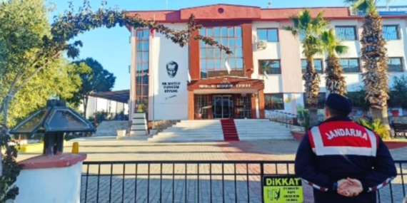 Jandarma okul önlerindeki güvenlik tedbirlerini artırdı