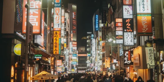 2026’te Tek Başına Seyahat İçin En İyi Ülkeler