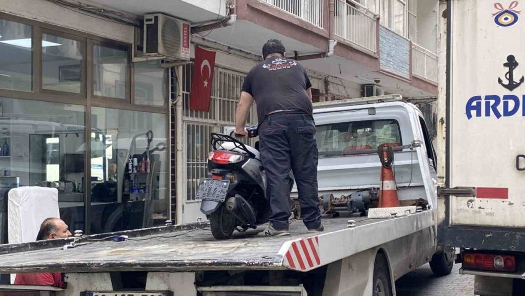 kaldirimdan kacti 500 bin liradan oldu 1ab1035e29c4