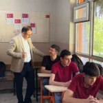 Kaymakam Ateş liseli öğrencilerle bir araya geldi