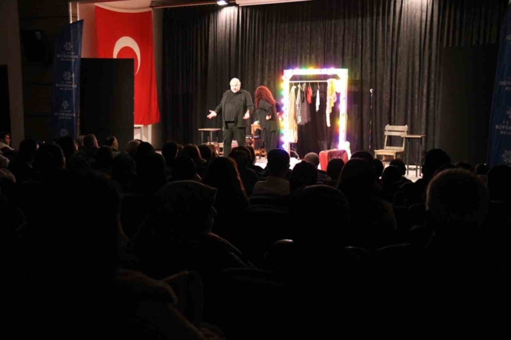 kultur ve sanatin kalbi aydinda atiyor 1d35355c2b80