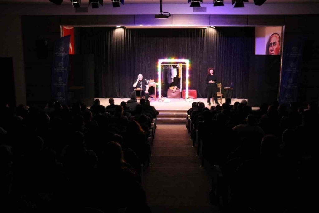 kultur ve sanatin kalbi aydinda atiyor 7154cbf45e03