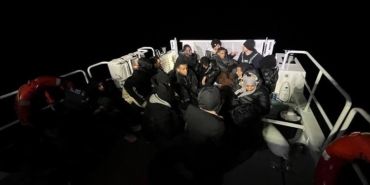 Kuşadası açıklarında 19 düzensiz göçmen yakalandı