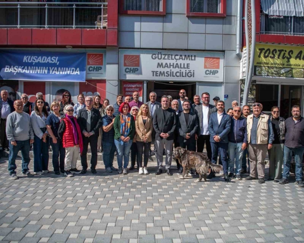 kusadasi belediyesi baskan vekili demirtas guzelcamli mahallesinde vatandaslarla bulustu 18ce4308b608