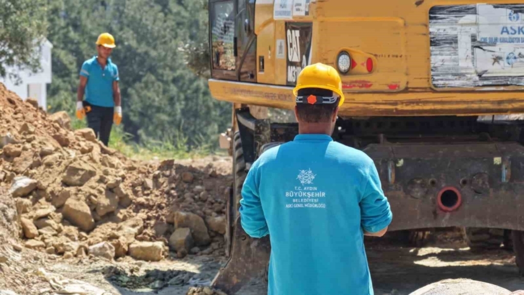 Aydın Büyükşehir'den Kuşadası’na 8,2 milyon liralık yatırım 4 kusadasinda 82 milyon liralik altyapi yatirimi basladi 4c6c22ff9121