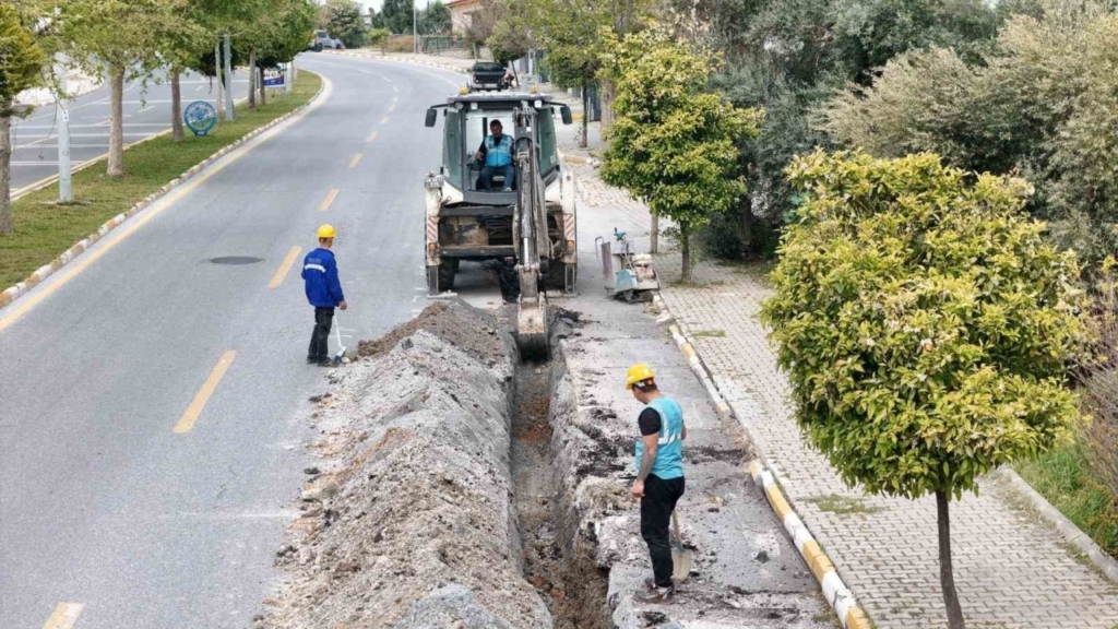 kusadasinda altyapi yatirim calismalari suruyor 612a8a422cfa