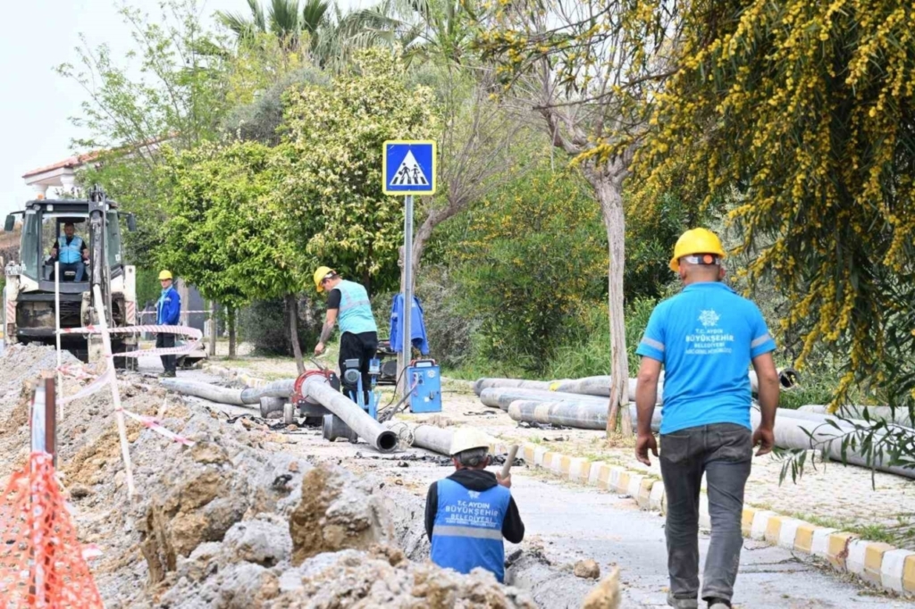 kusadasinda altyapi yatirim calismalari suruyor 81d8bf2d6310
