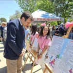 Minik yazarlar kitaplarını imzaladı