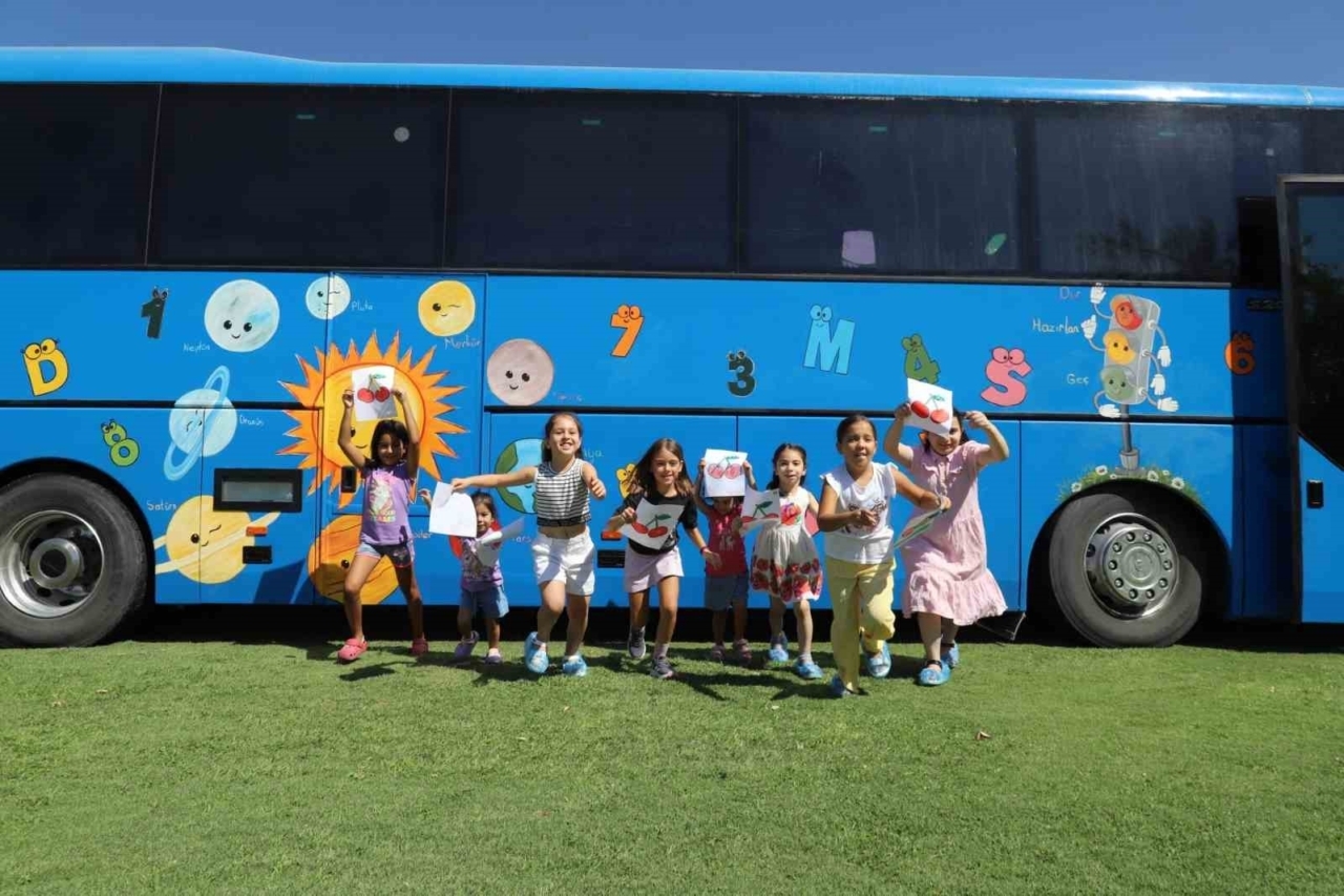 nazillide cocuklara ozel mobil oyun otobusu mahalle mahalle geziyor 6ae6840e0b9e
