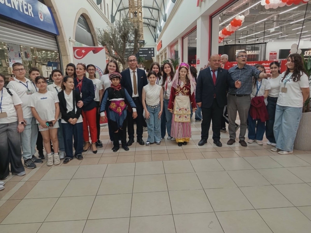 ogrencilerin yil boyunca emek verdikleri eserler gorucuye cikti 89ea901c9d86