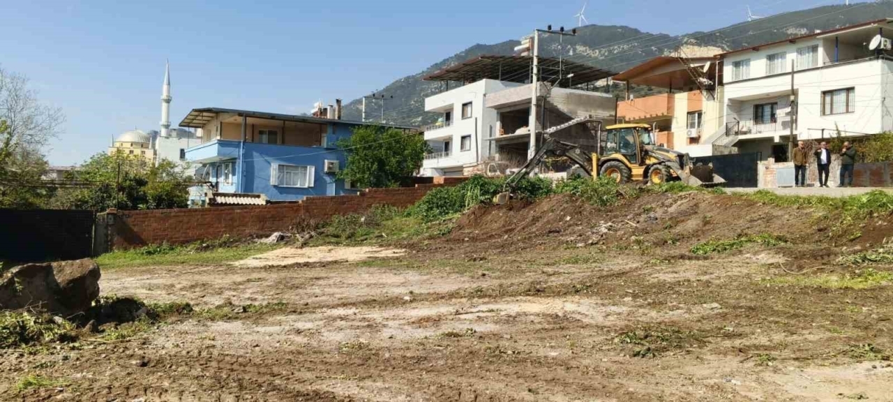 Söke Belediyesi, ilçe genelinde çalışmalarını sürdürüyor 1 soke belediyesi ilce genelinde calismalarini surduruyor 3849ff5e32d6