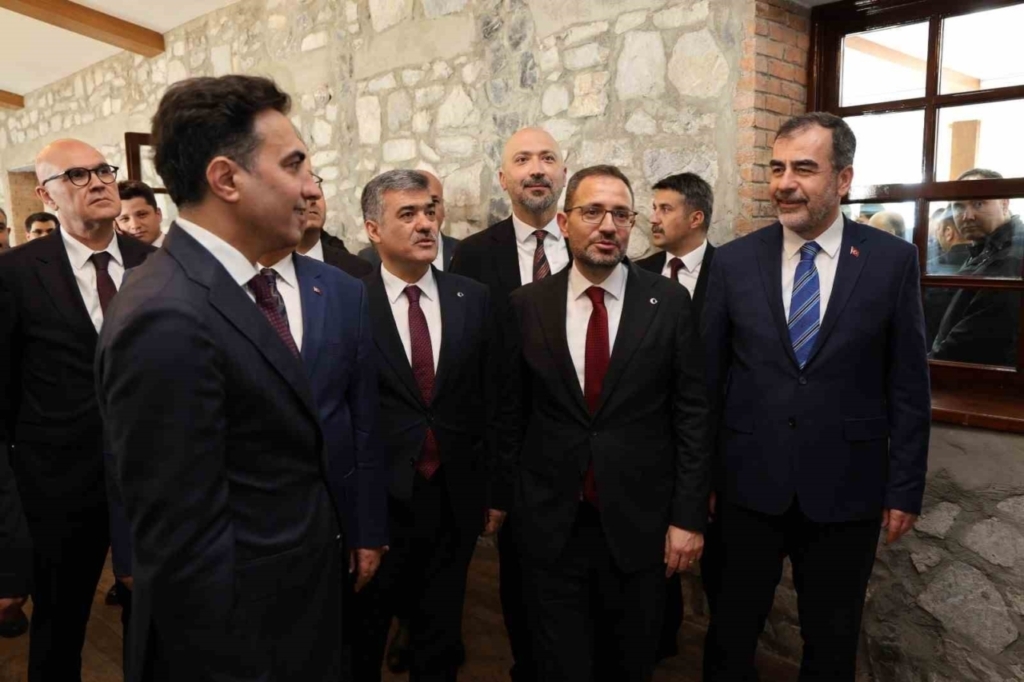 Söke Eski Cezaevi sosyal tesis oldu! 5 sosyal tesise donusen soke eski cezaevi restoran ve satis ofisi torenle acildi 06b5251f2733
