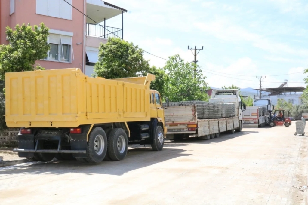 yenipazarda ustyapi atagi parke taslari yenileniyor 2d932f1f5cd8