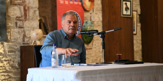 Yüksel Yalova Kimdir? Türk Avukat, Akademisyen, Siyasetçi ve Spor Yöneticisi