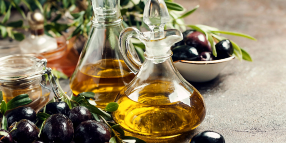 Zeytinyağı Nedir? Ege Bölgesi’nde Zeytinyağının Tarihi, Üretimi ve Kültürel Önemi