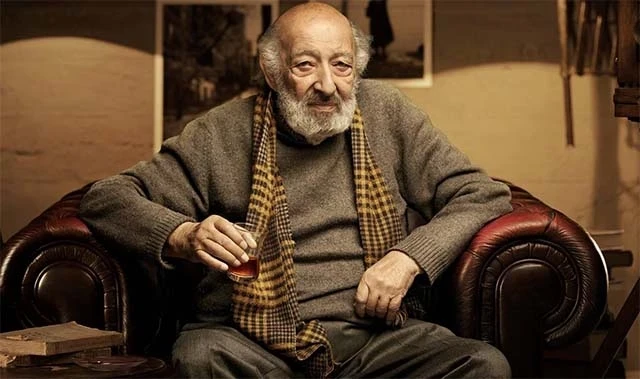 Ara Güler Kimdir?