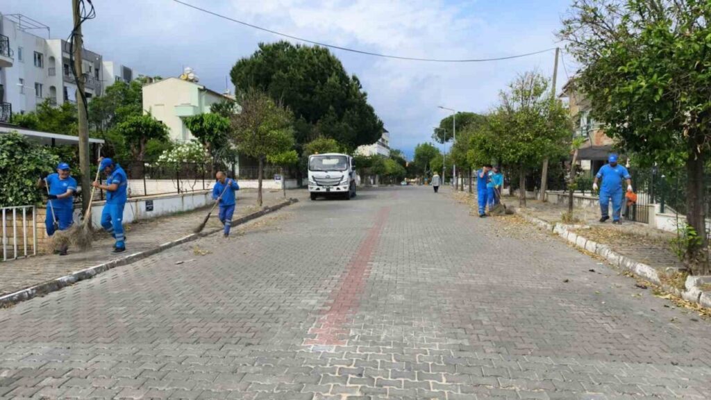 Aydın Büyükşehir bayram öncesi çalışmalarını sürdürüyor 7 aydin buyuksehir bayram oncesi calismalarini surduruyor 4dd0292aa21f