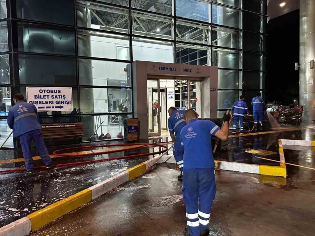 aydin buyuksehirden otobus terminallerinde bayram hazirligi 424f257f0334