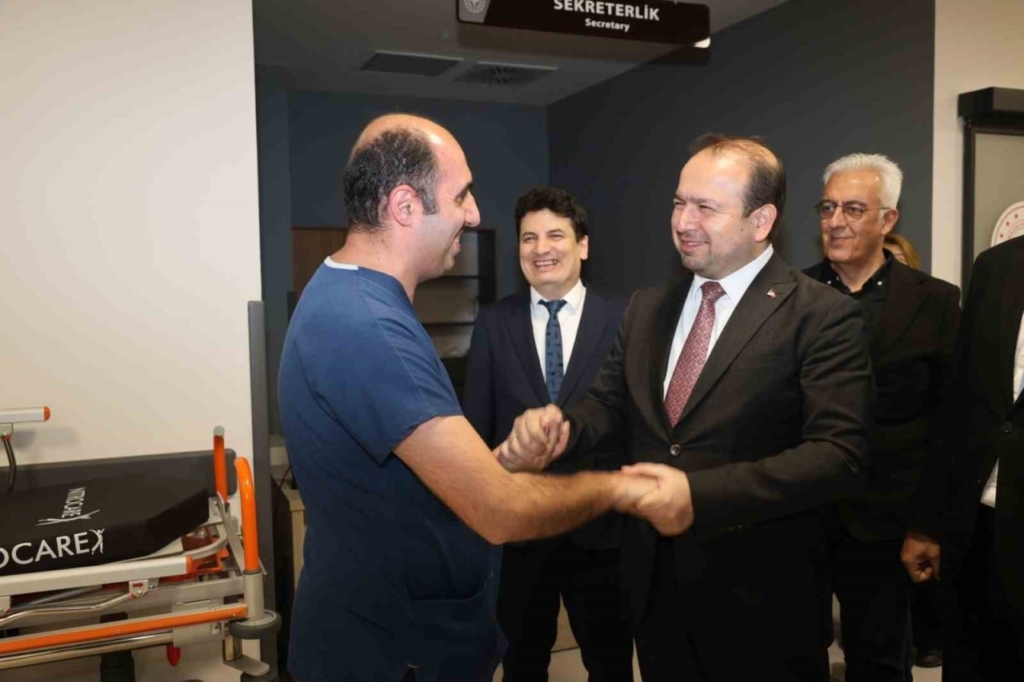 aydin sehir hastanesinde ilk anjiyo basariyla yapildi a069b915bcf8