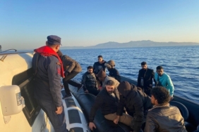 Aydın’da 18 düzensiz göçmen kurtarıldı