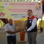 aydinda 9 bin kilonun uzerinde aycicegi tohumu ureticiye dagitildi e9802f1d6fd8