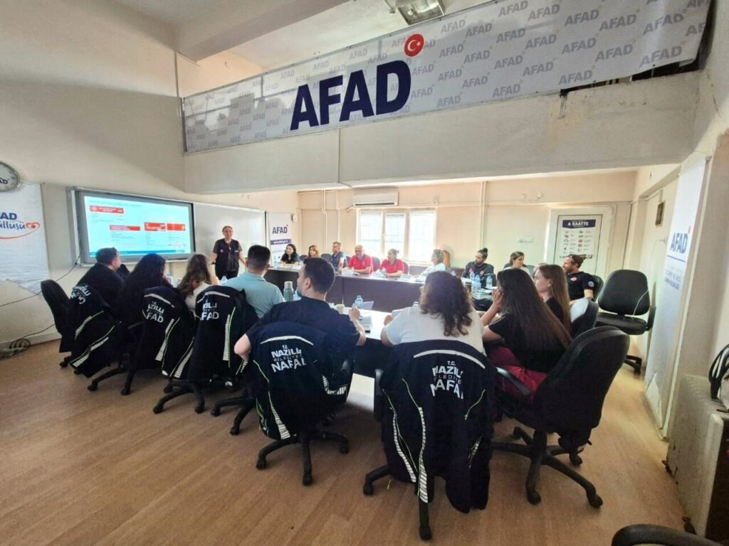 aydinda afet farkindaligi icin egitim gerceklestirildi 7157c1a0f5b9