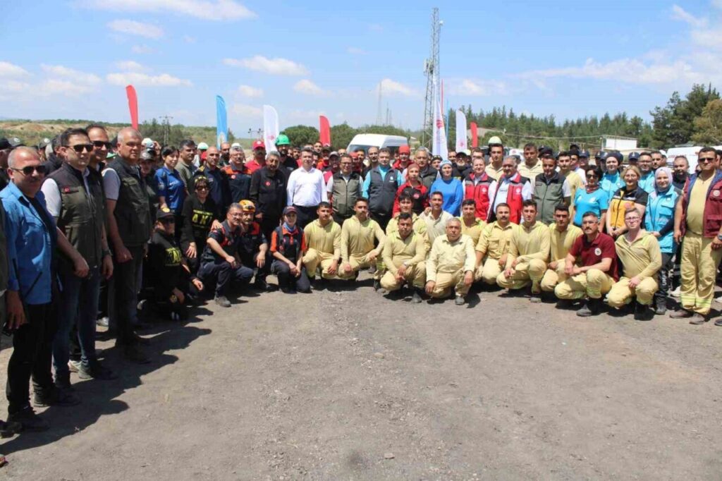 Aydın’da alevlere karşı gerçeği aratmayan prova 7 aydinda alevlere karsi gercegi aratmayan prova bcded55a2700