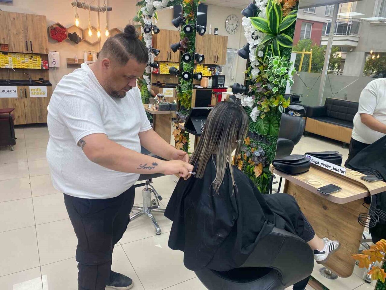 aydinda berber ve kuaforlerde bayram yogunlugu basladi 1b358b3184a6