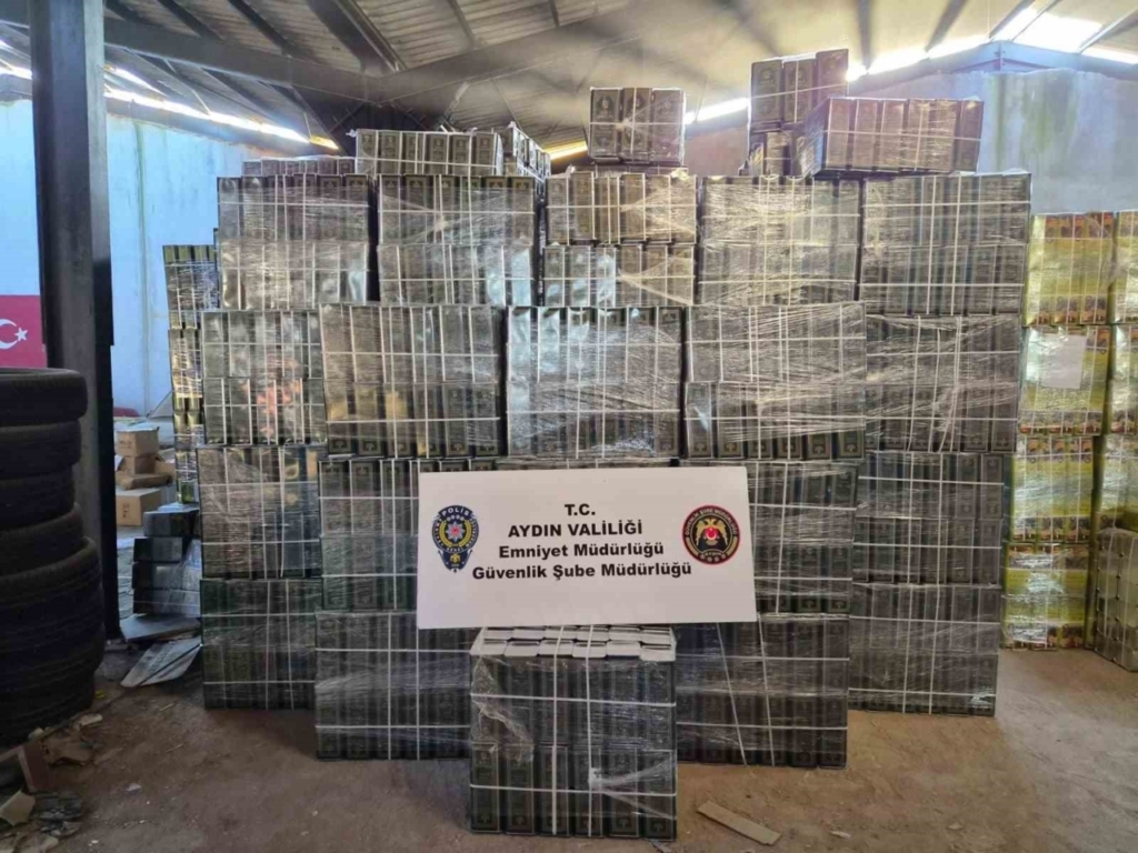 aydinda tagsis zeytinyagi operasyonu 1 milyon liralik sahte urun ele gecirildi e0910c3fe79d