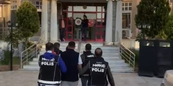 Aydın’da teknede 186 kilo uyuşturucu ele geçirildi