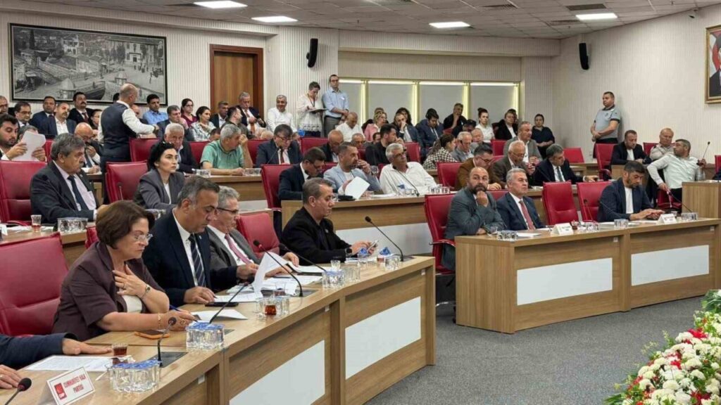 aydinda toplu ulasima zam geldi fae4c6e686a4