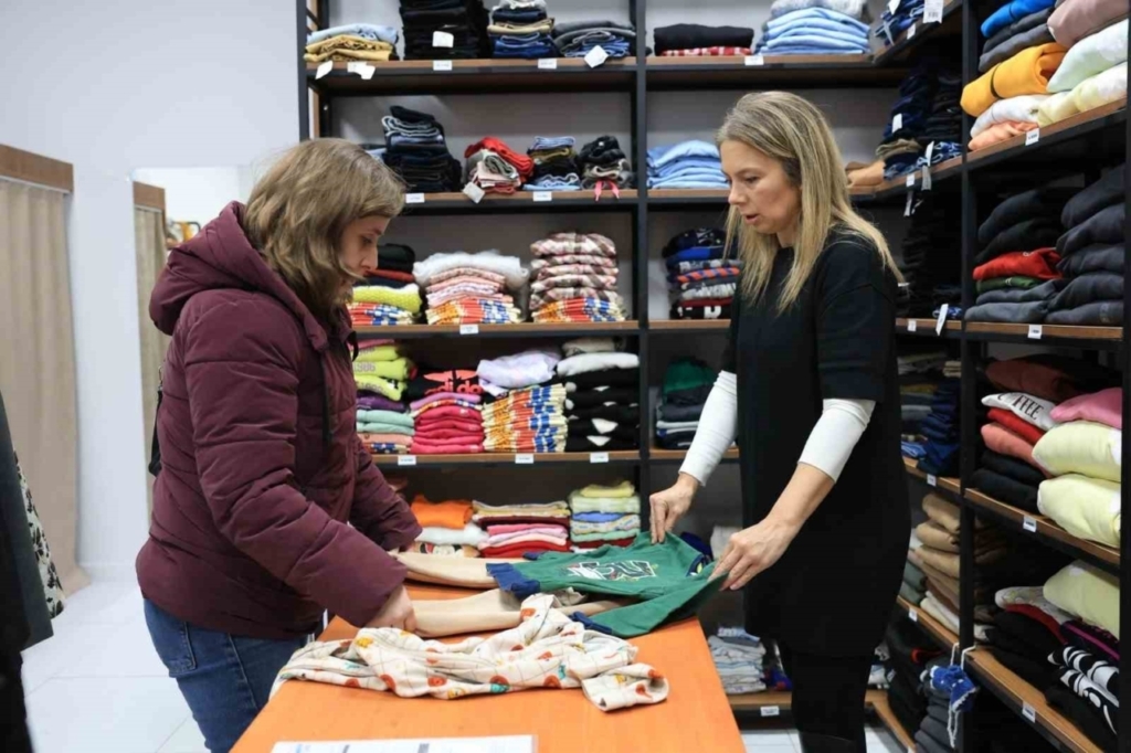 baskan yetiskin kimse kendini yalniz hissetmeyecek 7b374d9ba402