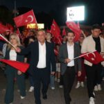 bozdogan sokaklarinda bandirma vapuru coskusu 975ff29d9390